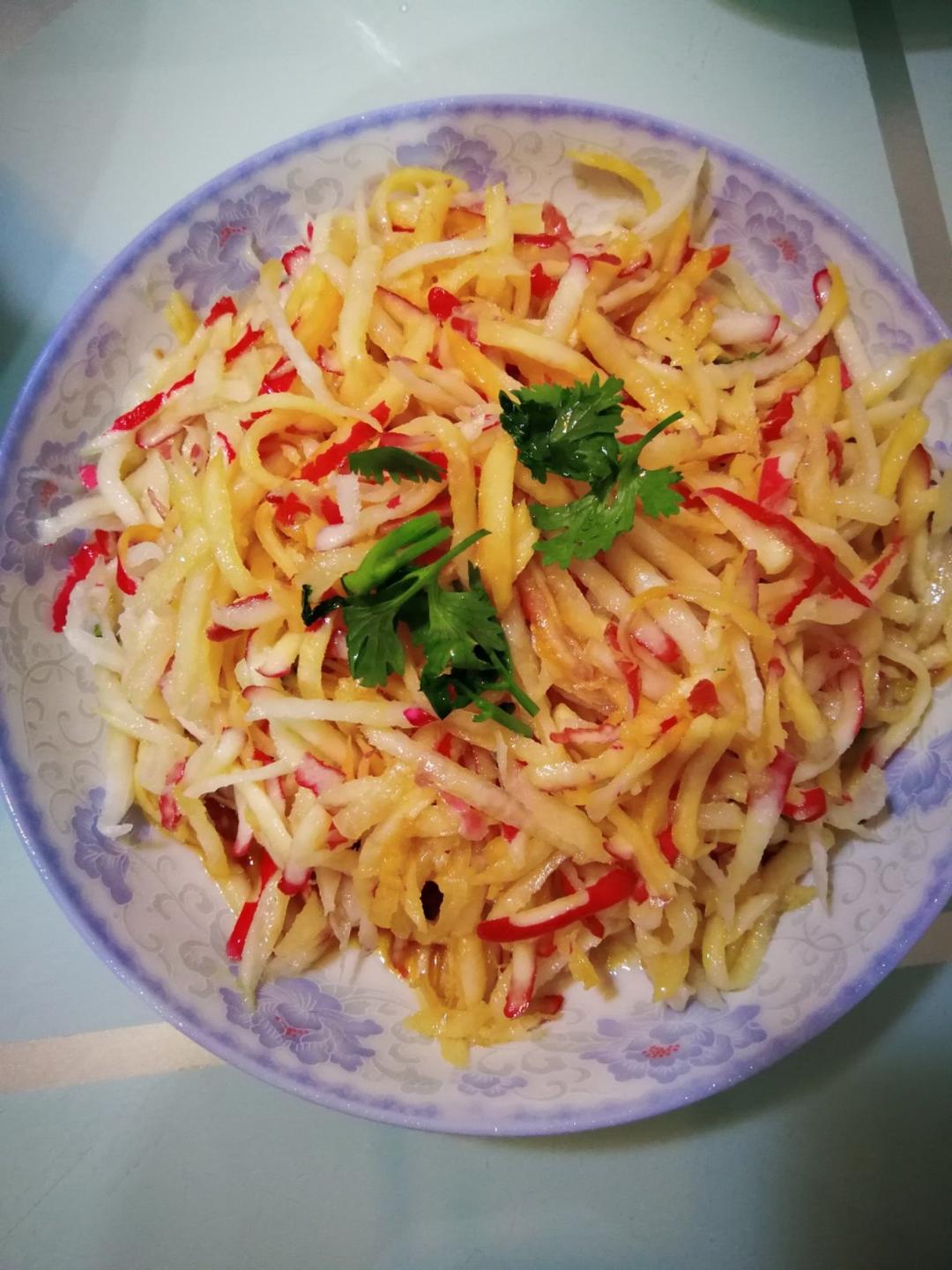 百合仙子-7做的凉拌红皮萝卜丝