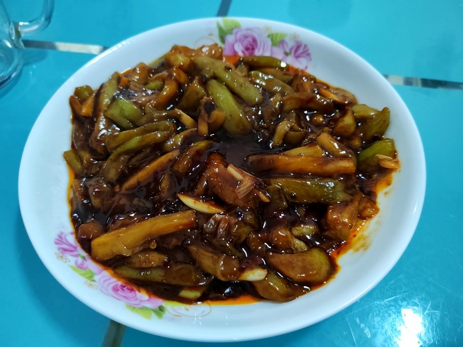 开胃下饭菜！巨简单的家常鱼香茄子煲