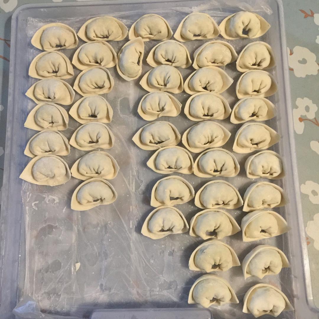 上海荠菜大馄饨