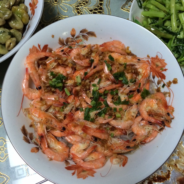 蒜蓉粉丝蒸大虾