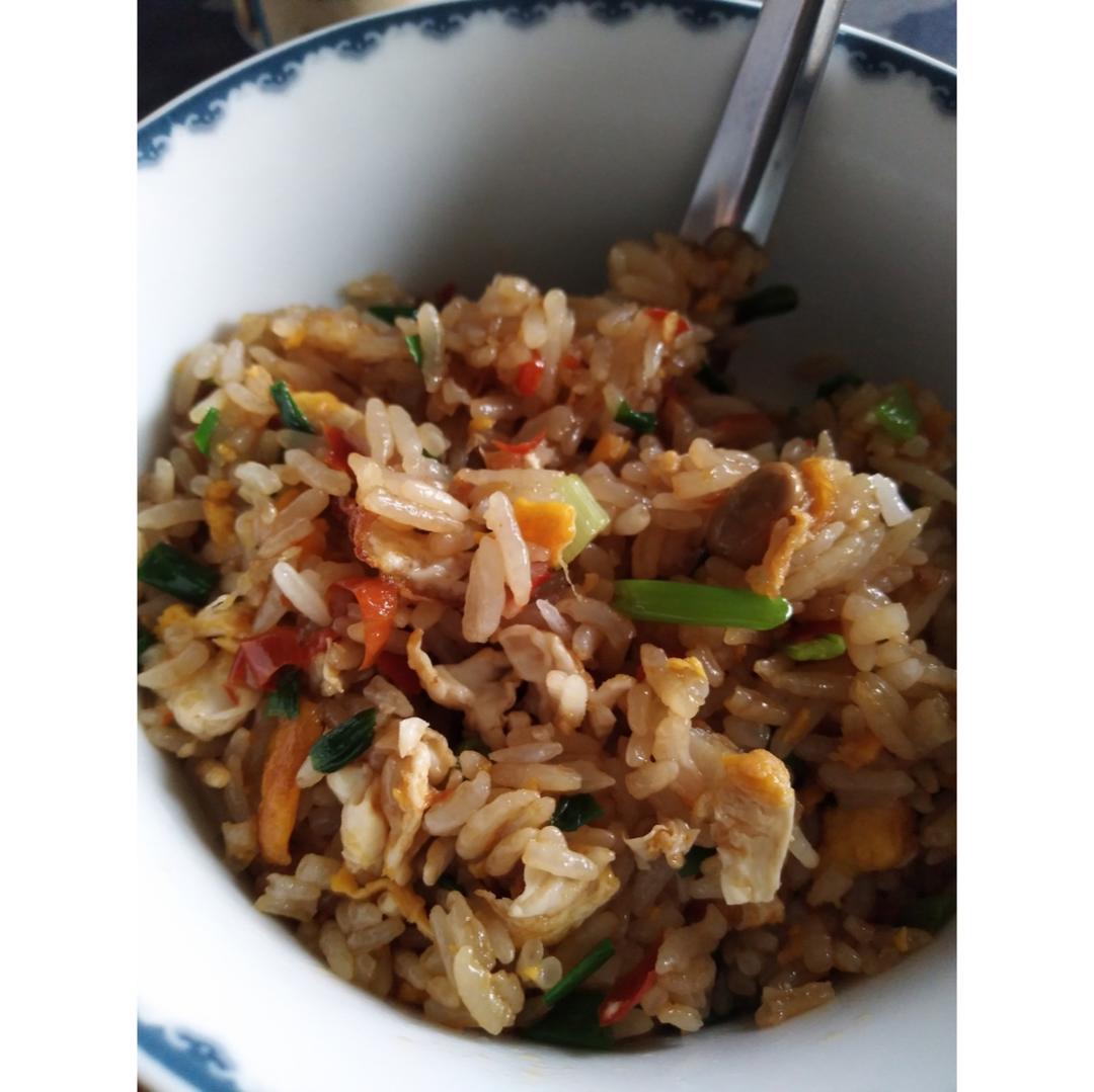 糟辣椒版蛋炒饭（贵阳味）