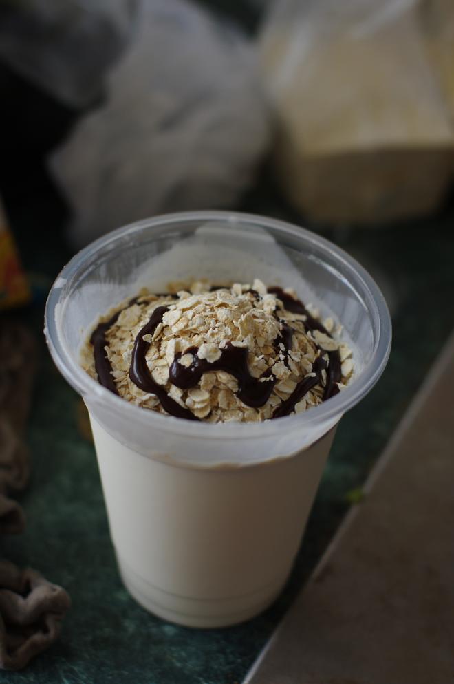 巧克力燕麦酸奶的做法