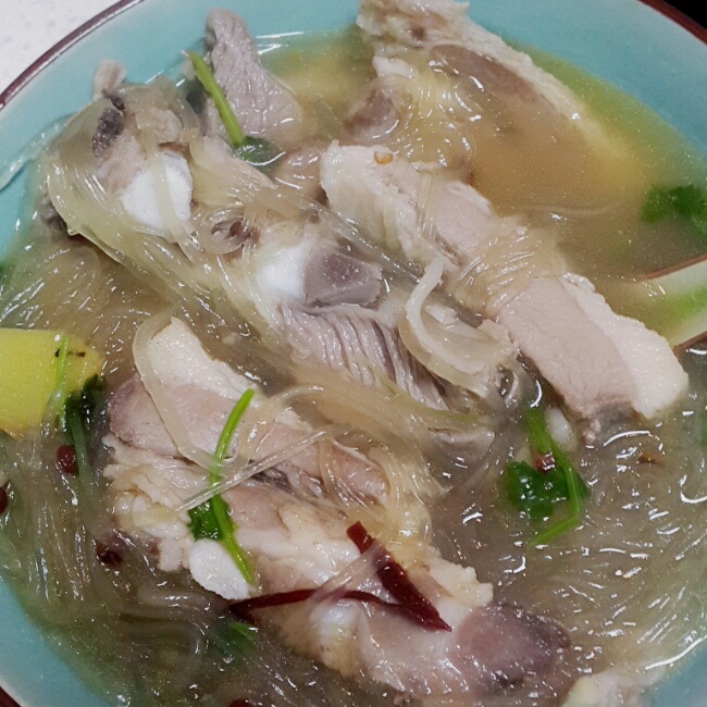 清炖羊肉汤