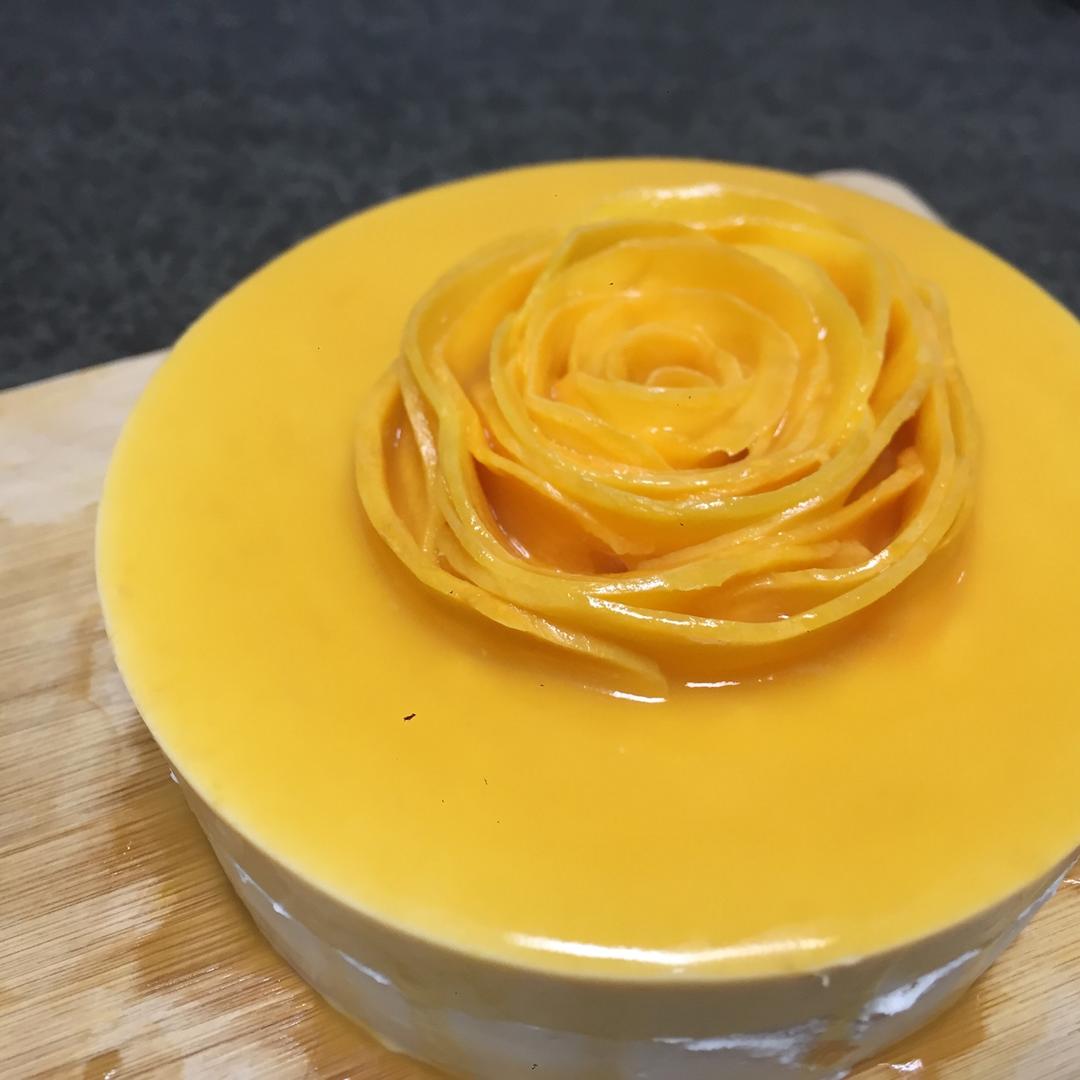 夏日芒果椰子慕斯蛋糕