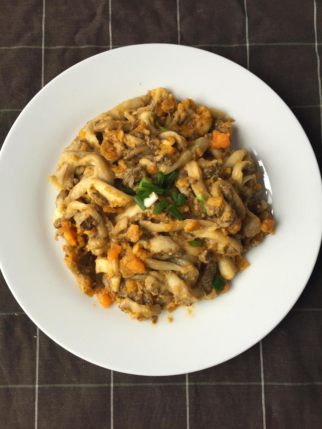 咸蛋黄炒茄子（健康少油版）