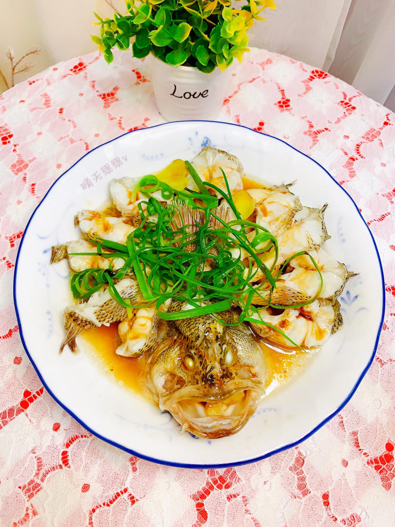 清蒸鲈鱼