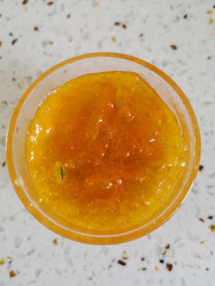 金桔酱润肺止咳化痰疗效好。金桔酱。