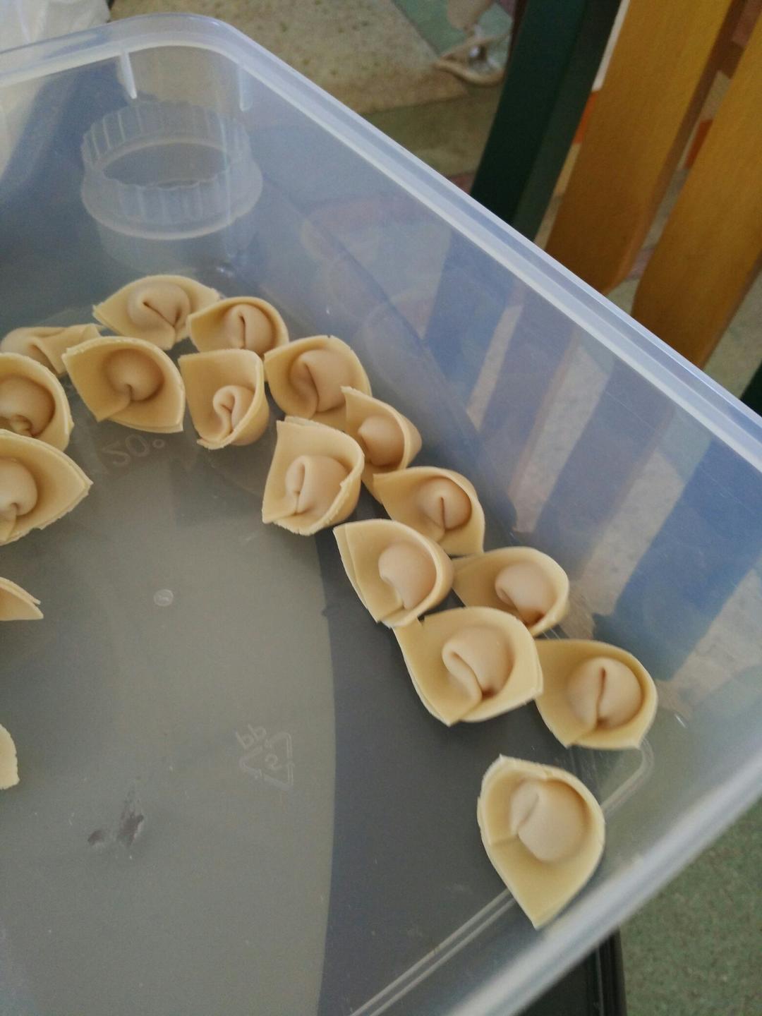 自己做馄饨皮、云吞皮