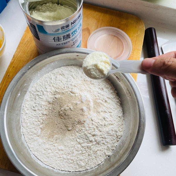 纯奶手撕吐司的做法 步骤1