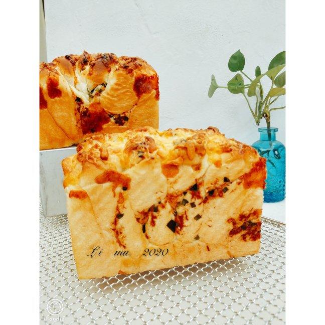 肉松吐司【超多料香爆马苏里拉】