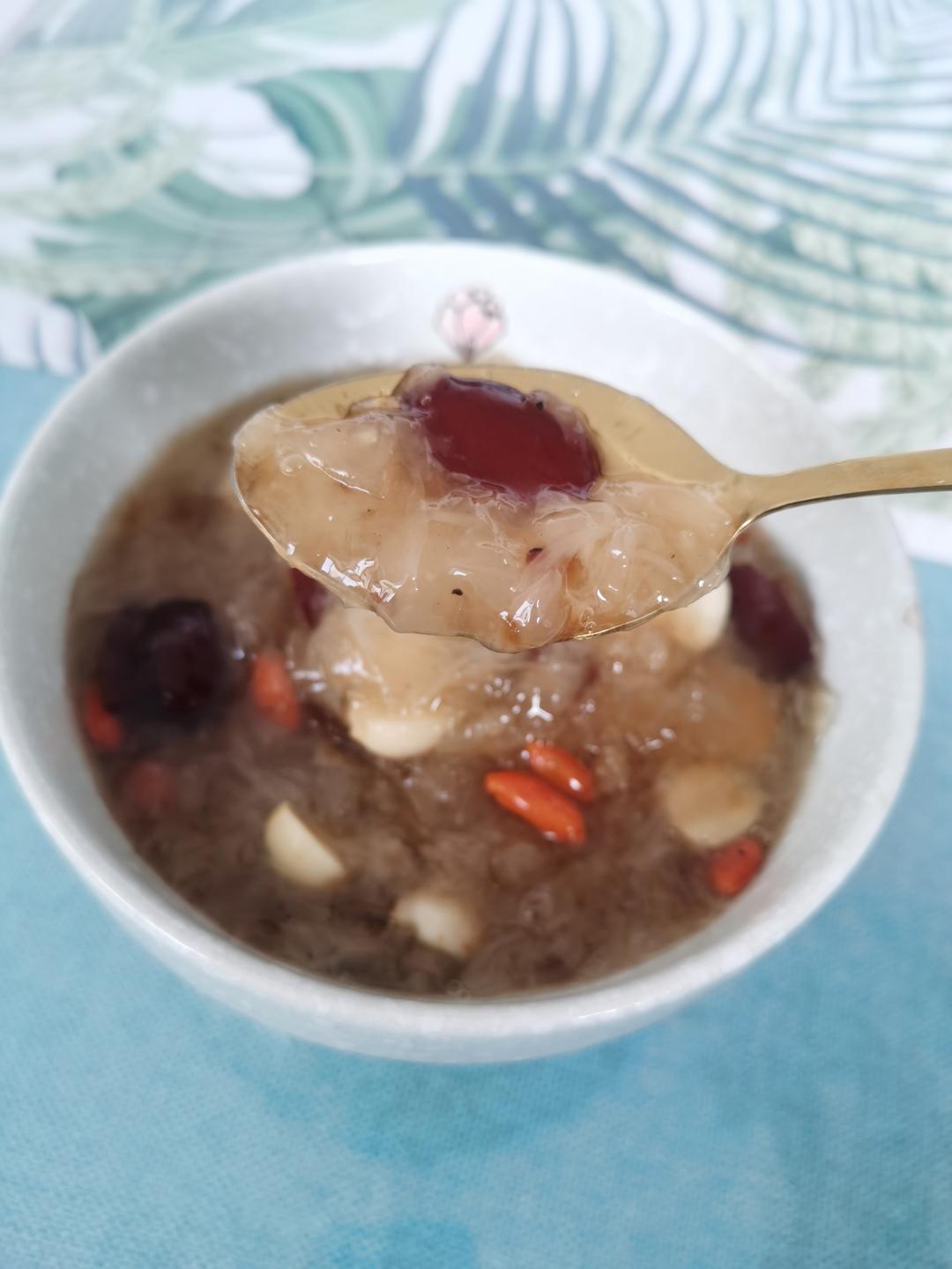 一人食，认真吃饭的故事