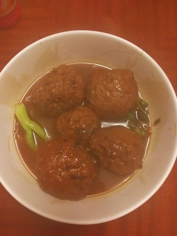 红烧狮子头
