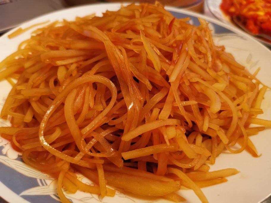 厨师长教你：“炝炒土豆丝”的家常做法，口感爽脆