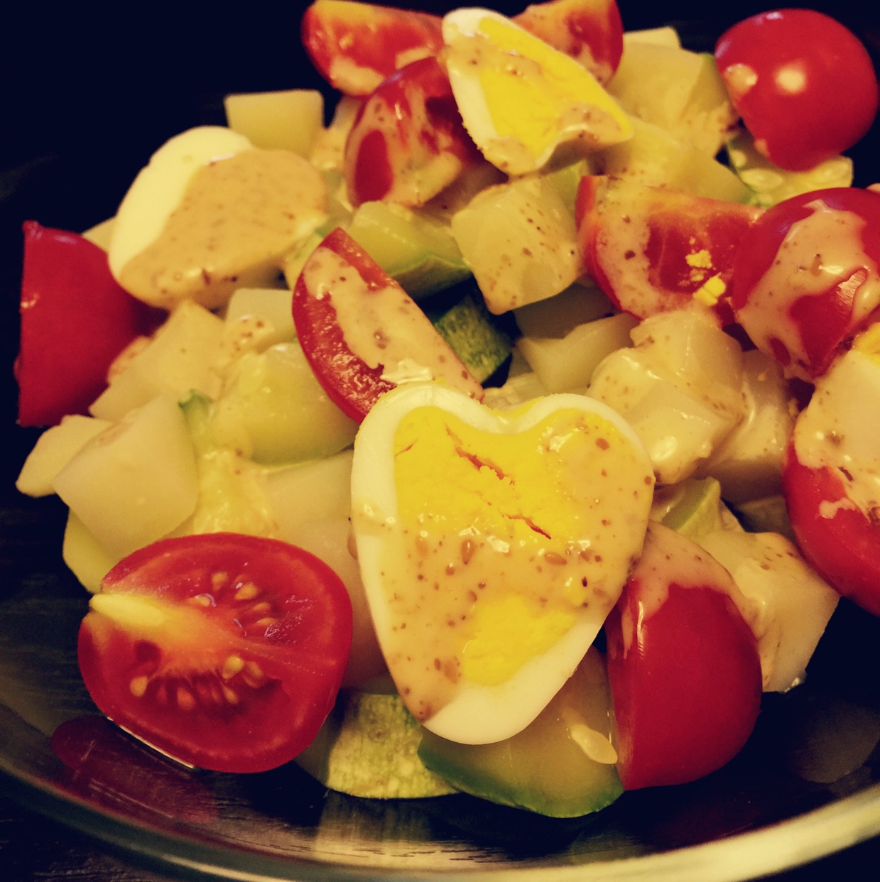 西葫芦番茄鸡蛋沙拉