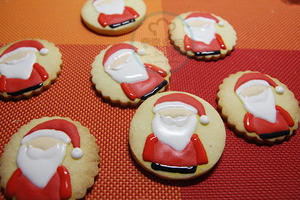圣诞老人圣诞节系列糖霜饼干的做法 步骤23