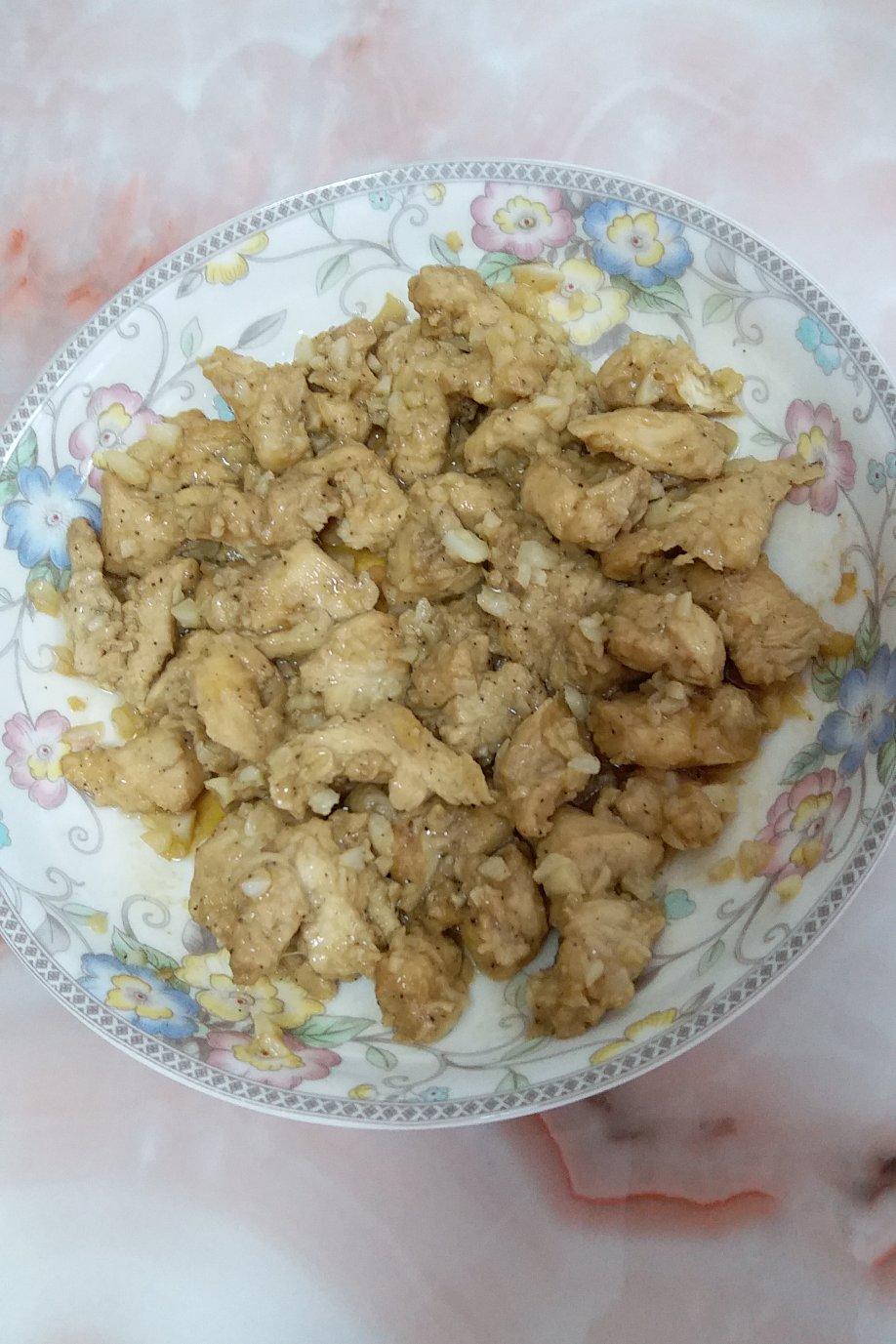蒜蓉蒸鸡胸（鸡腿）