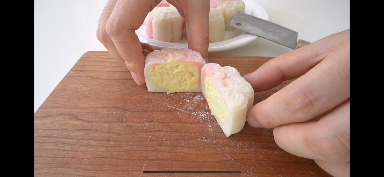 猫山王榴莲冰皮月饼，真正的纯榴莲馅的做法 步骤25