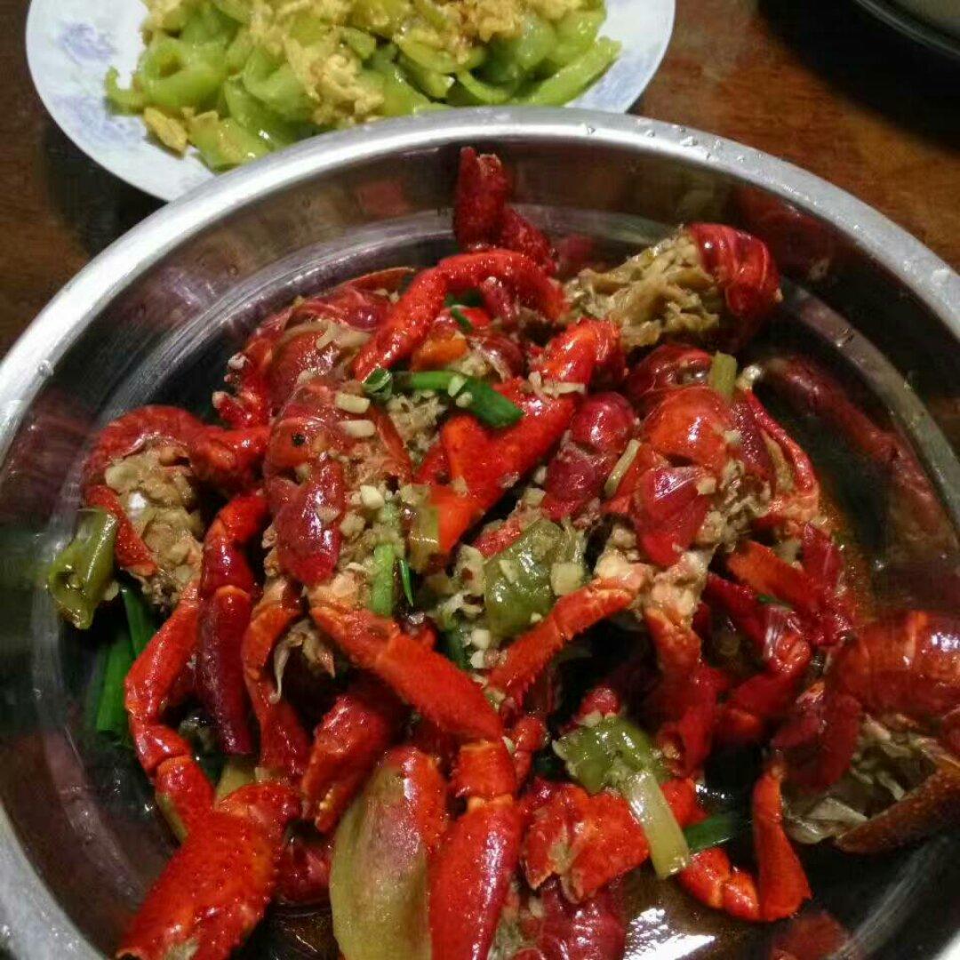 香辣小龙虾-超详细处理干净步骤！