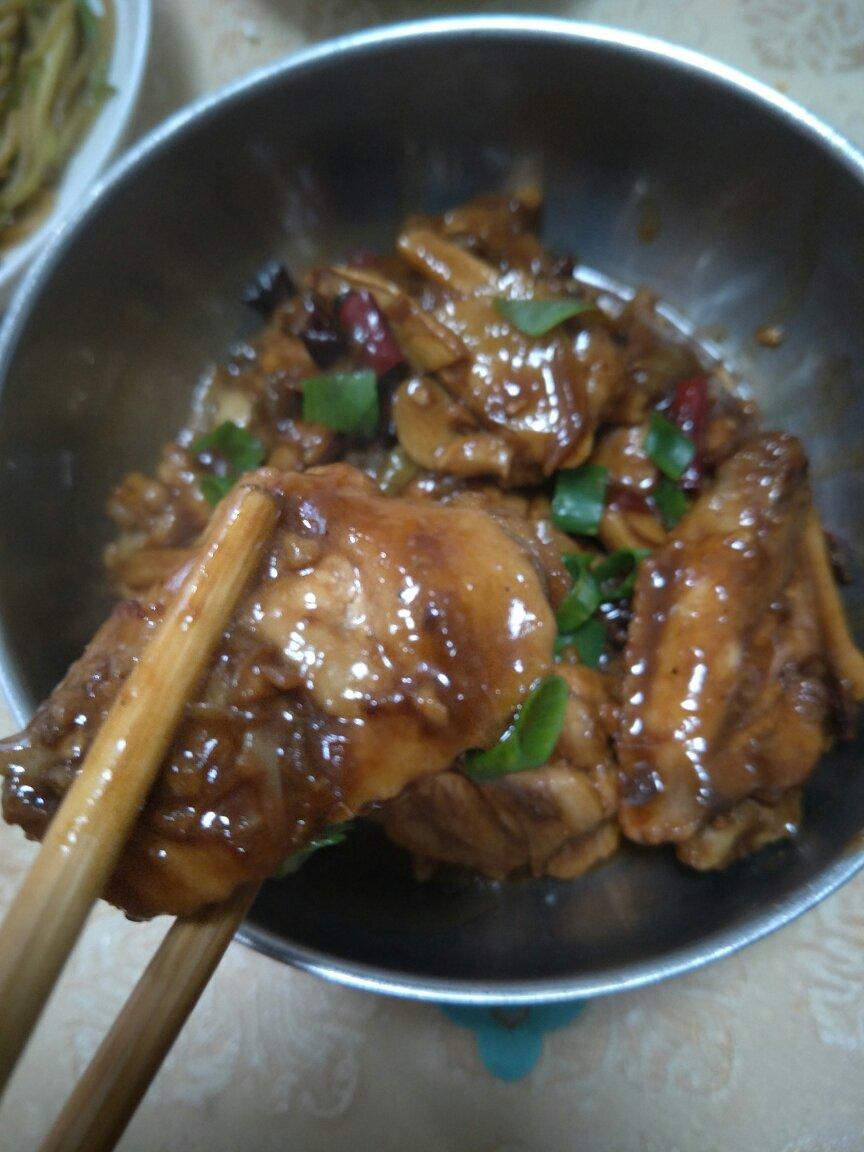 停不下来的红烧鸡翅