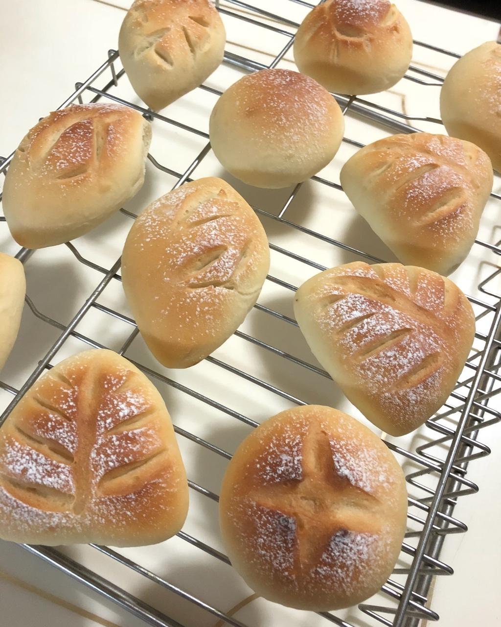 抹茶蜜彩豆奶酪包