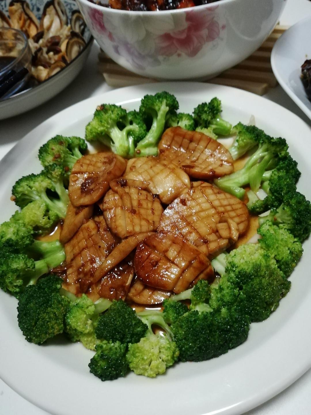 杏鲍菇扣西兰花