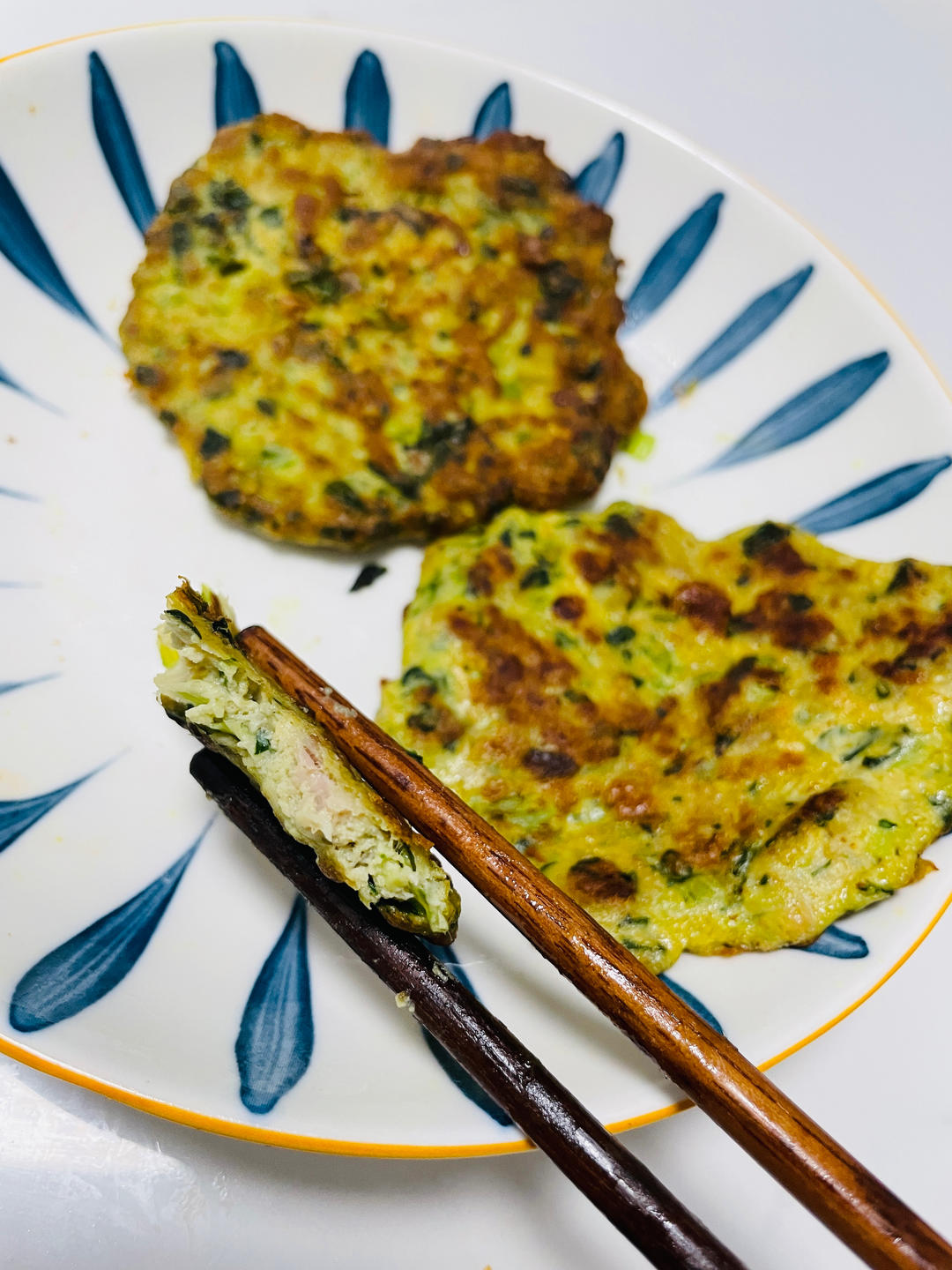 香煎杂蔬里脊肉饼