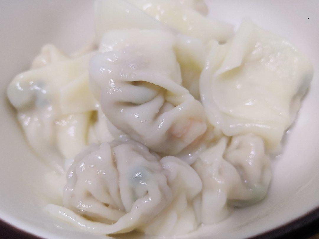 猪肉鲜虾馄饨