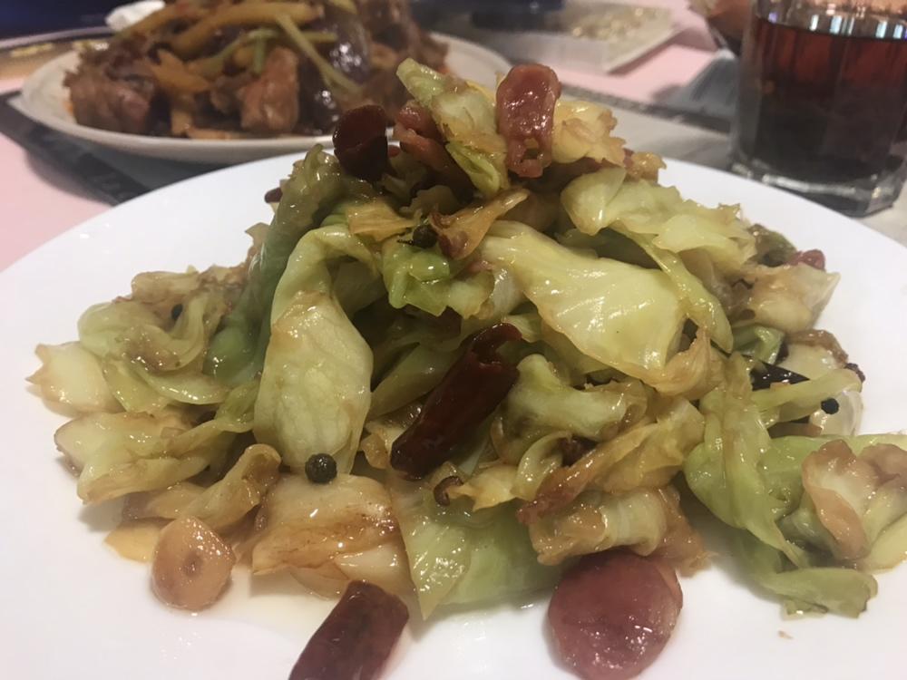 厨师长教你：“手撕包菜”的家常做法,简单又不失美味
