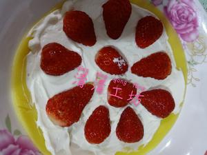 草莓🍓千层蛋糕的做法 步骤11