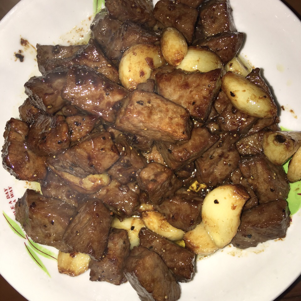 黑蒜子牛肉粒