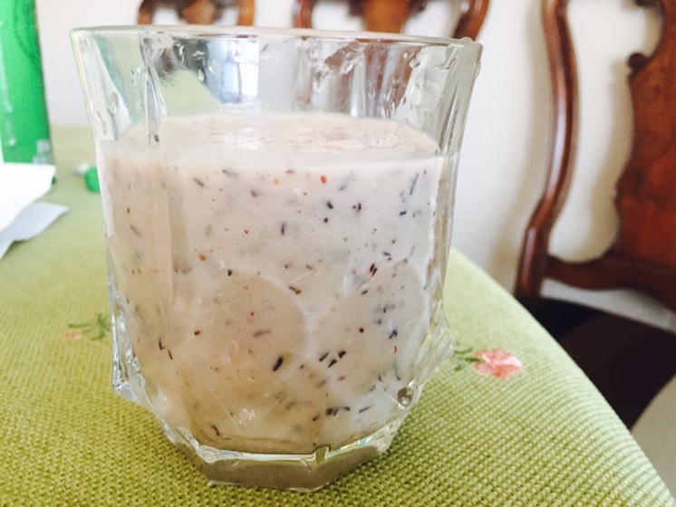 早餐健康酸奶奶昔