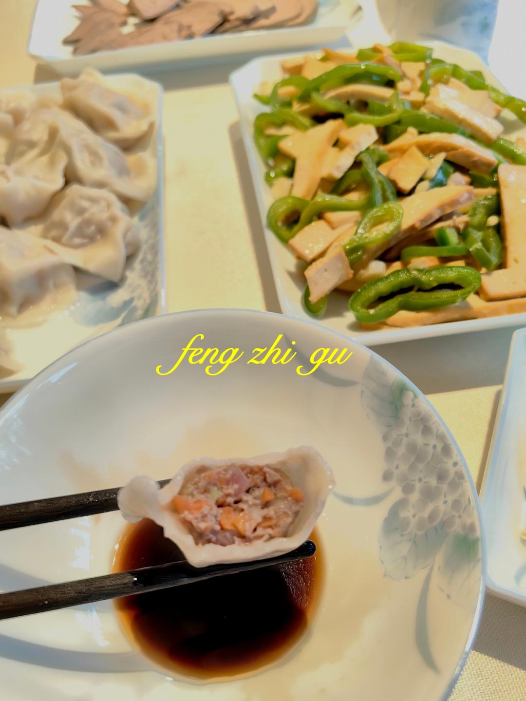 牛肉洋葱烫面蒸饺