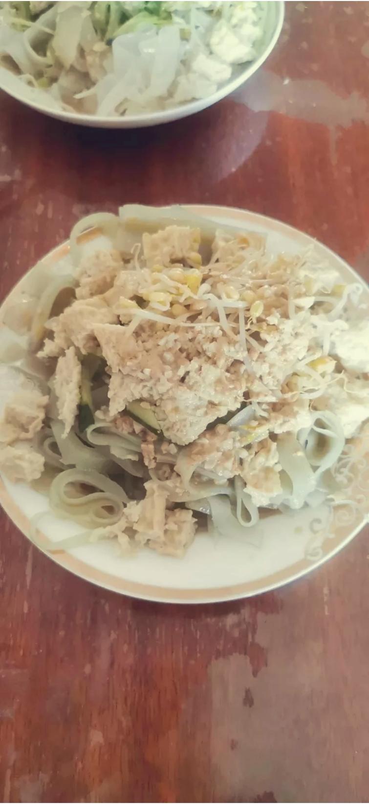 凉皮-家庭自制（告诉你自己做更劲道的秘诀）