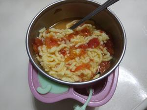 宝宝辅食:西红柿鸡蛋面的做法 步骤3