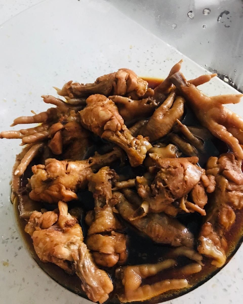 乡巴佬卤鹌鹑蛋