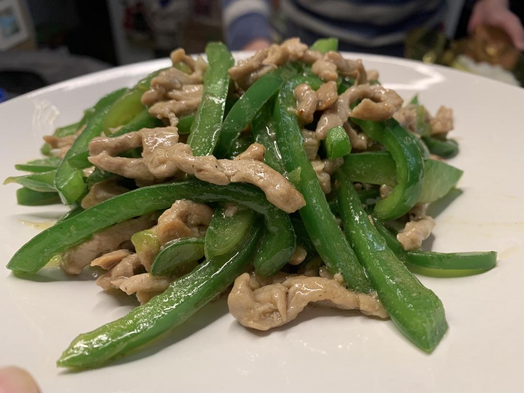 巨下饭的青椒炒肉丝