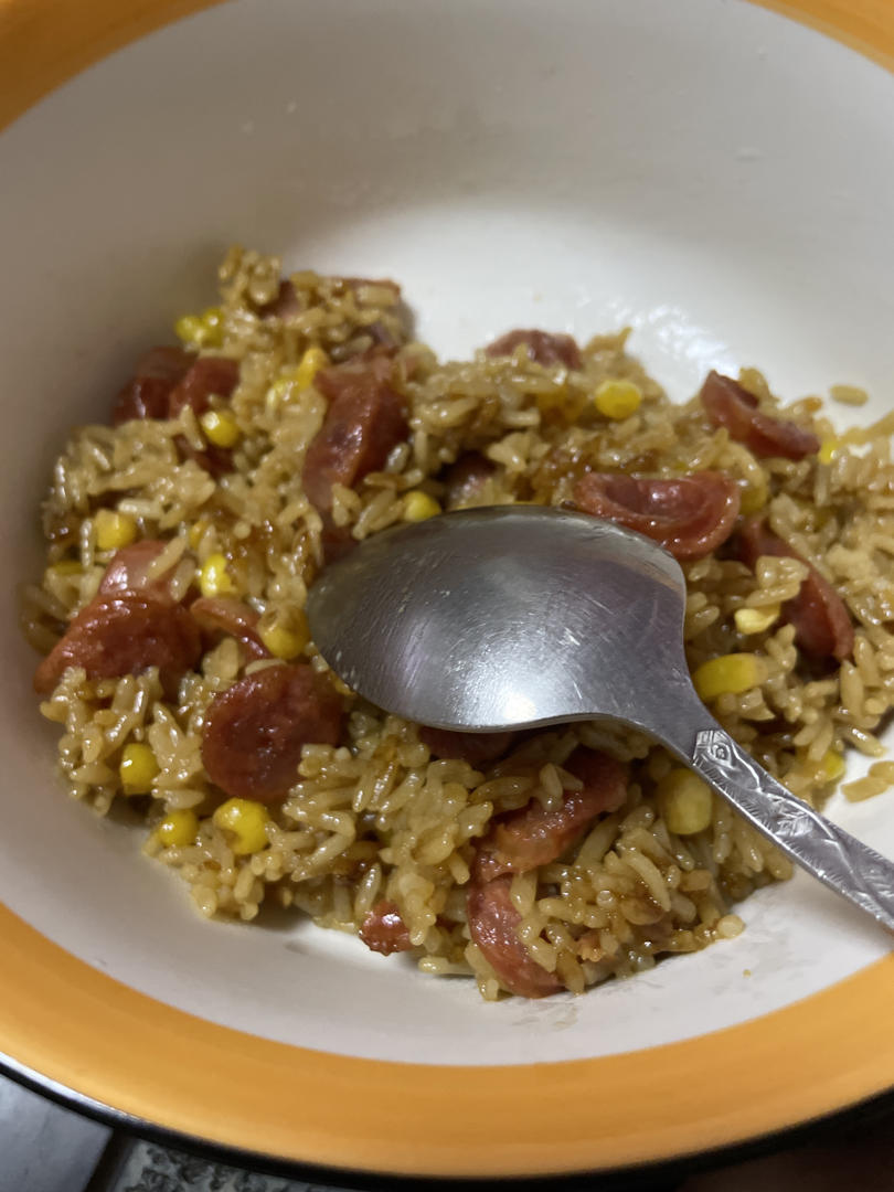 懒人必备～电饭煲腊肠焖饭