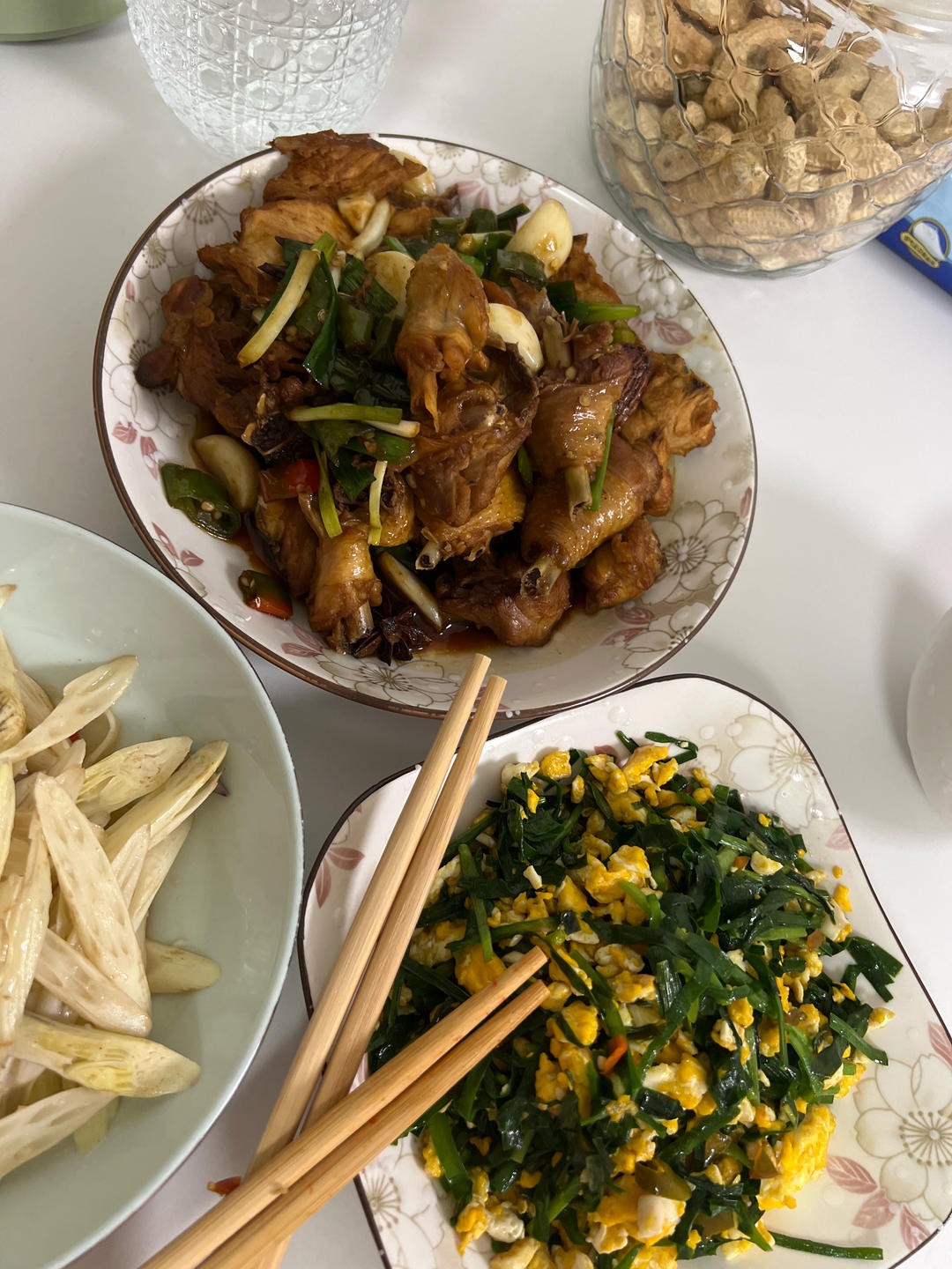 小炒鸡（鲜辣入味很下饭）