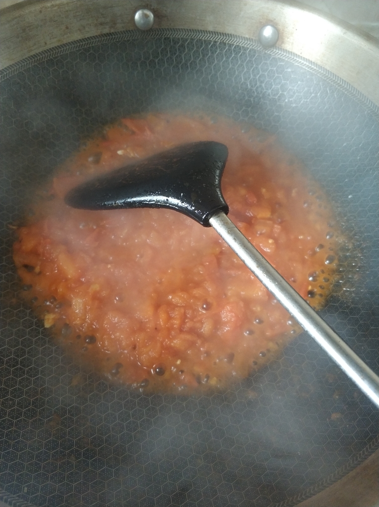西红柿鸡蛋煲仔饭【铁锅版】的做法 步骤5