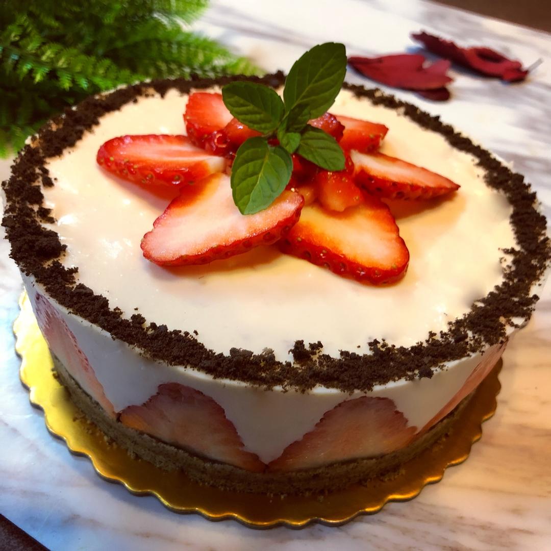 《Tinrry下午茶》教你做草莓芝士慕斯（6寸配方）