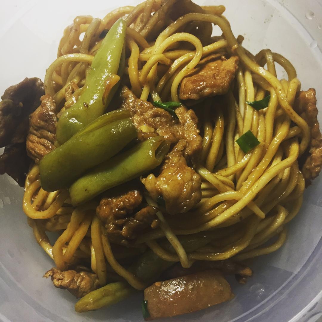 豆角焖面