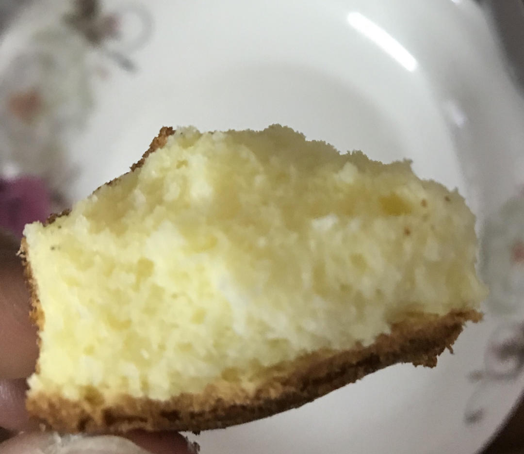 烤箱做蛋糕（戚风蛋糕的做法）