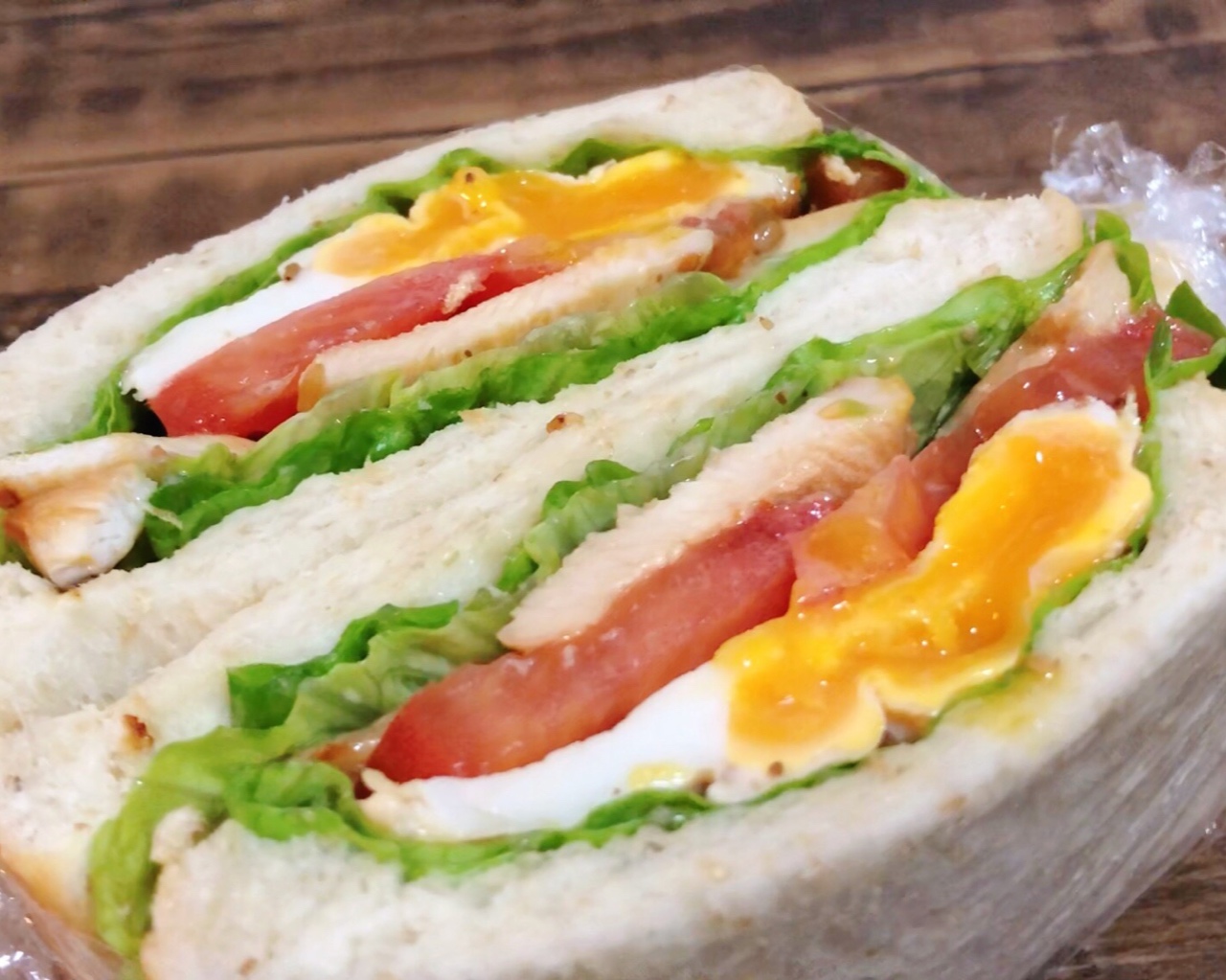 减肥 | 鸡胸番茄鸡蛋三明治