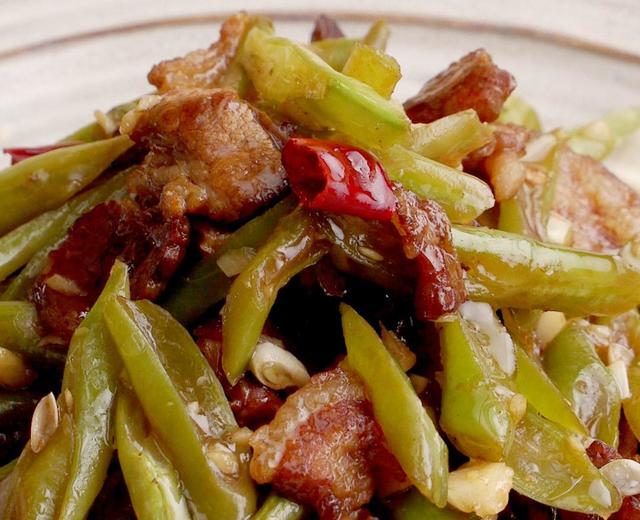 五花肉炒四季豆的做法