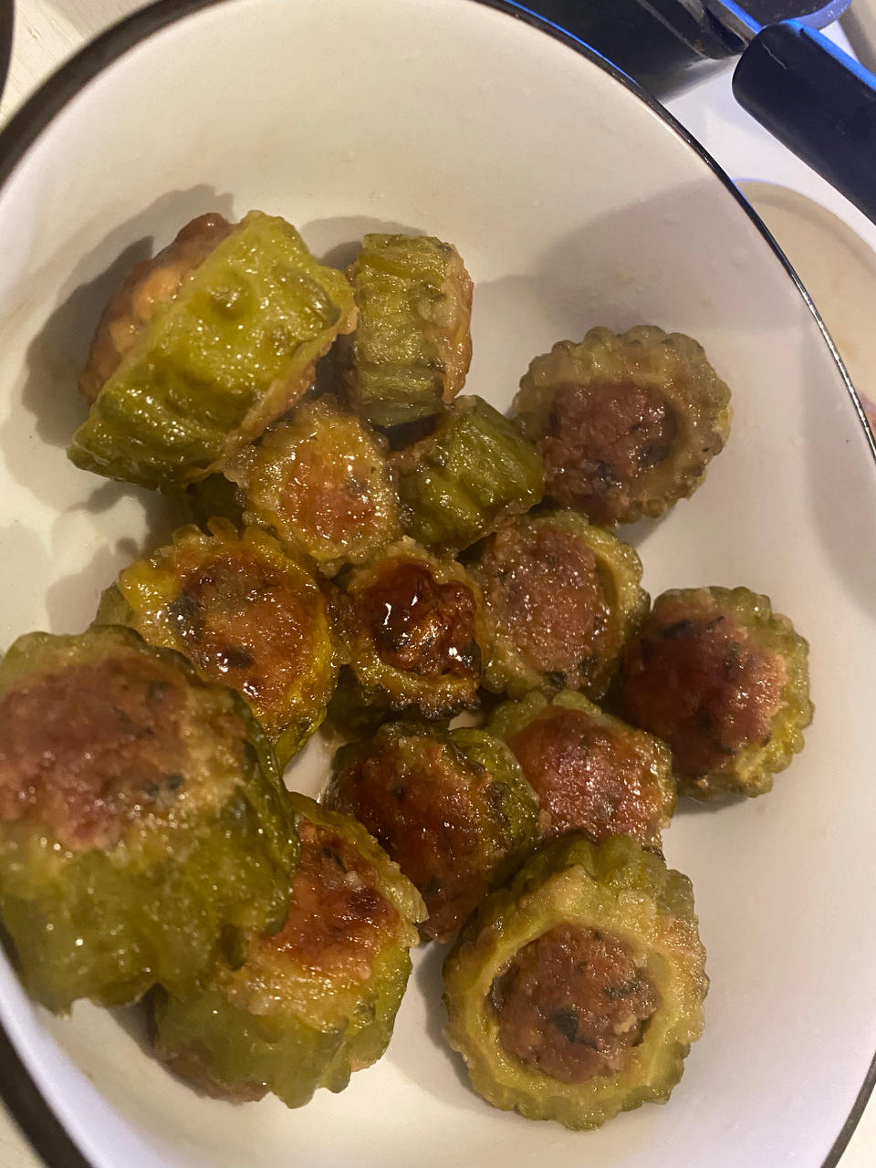厨师长教你：“苦瓜酿肉”的家常做法，口感和味道很棒，先收藏了