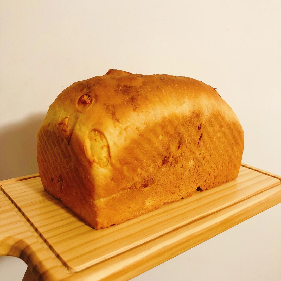 无敌好吃的蛋黄肉松吐司