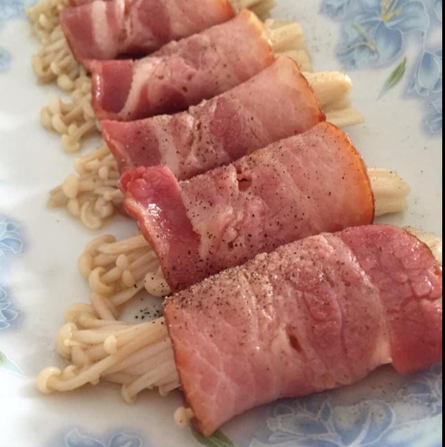 香烤培根金针菇卷