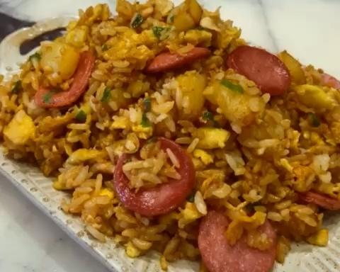 哈尔滨红肠炒饭的做法