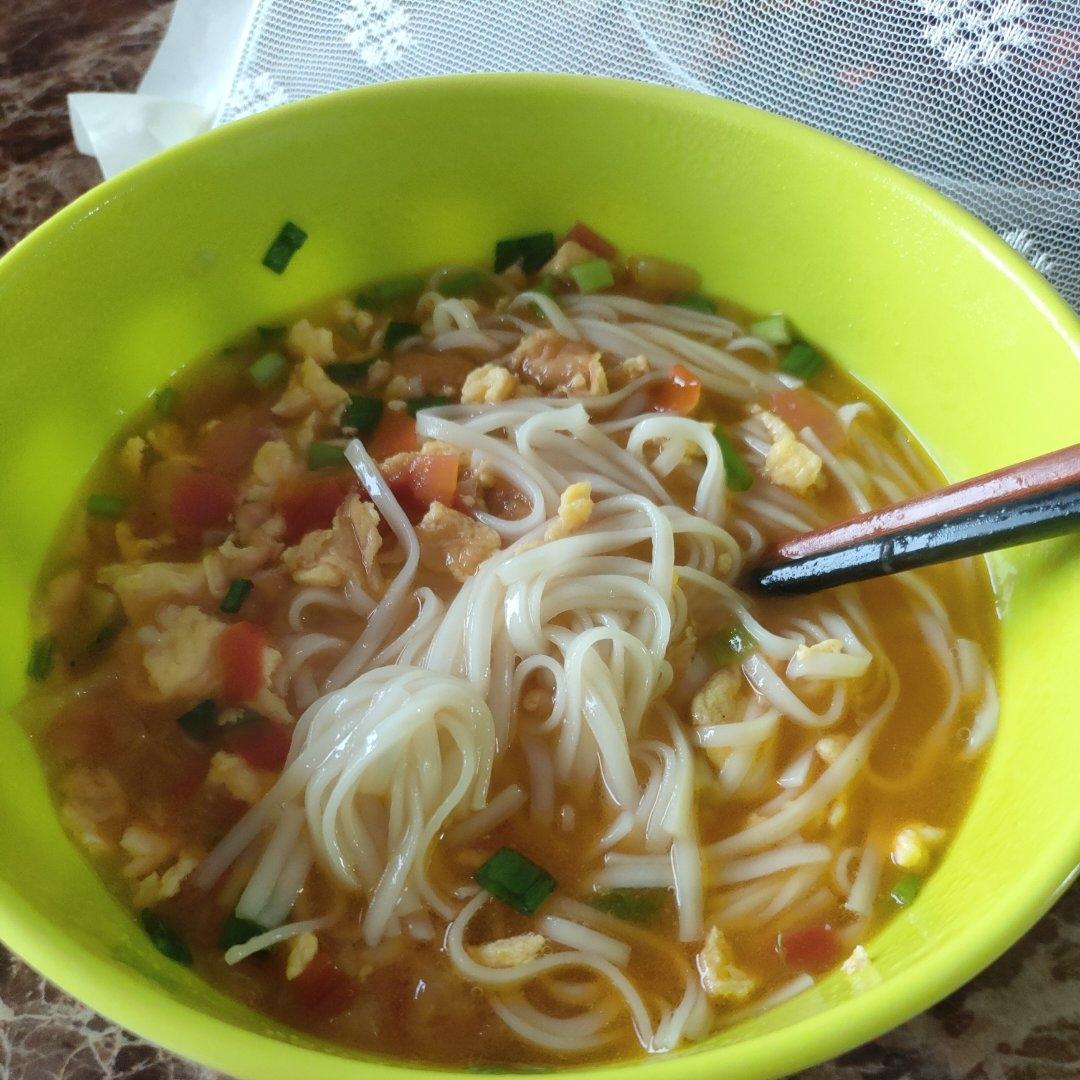 汤都要喝光的西红柿鸡蛋面