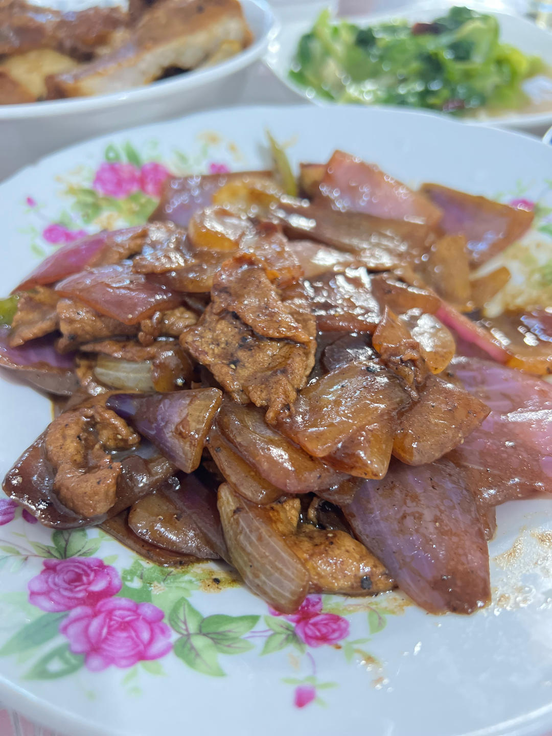 洋葱炒牛肉